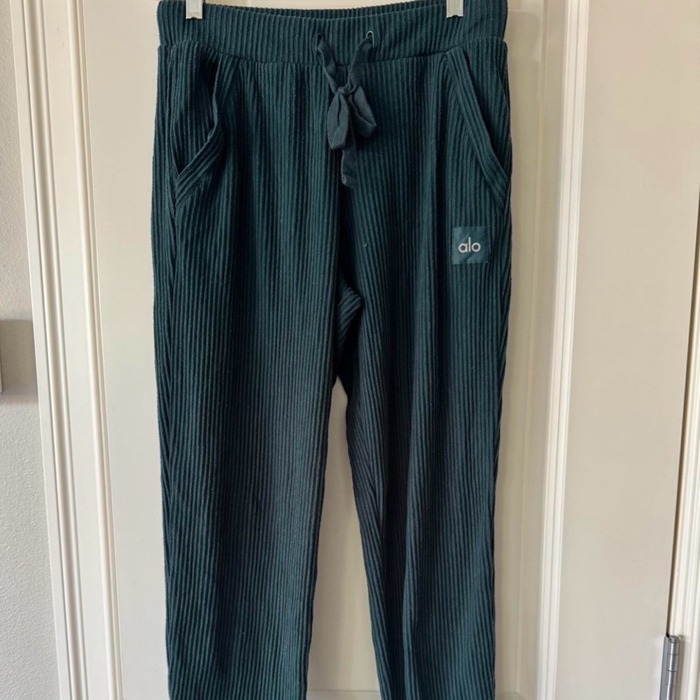 ALO Yoga Men's Ribbed Joggers - Teal Green